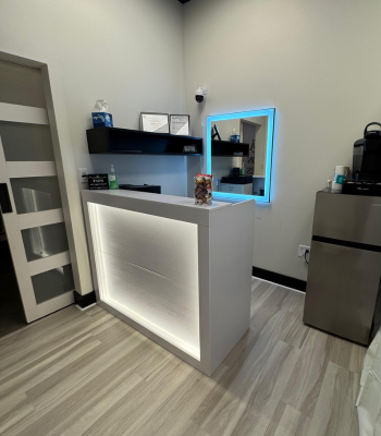 Annie's Beauty and Body Waxing 22 Modern reception area at a professional waxing studio in Orlando, Florida. Check waxing prices.